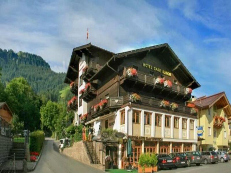 Hotel Resch Kitzbuhel Exterior photo